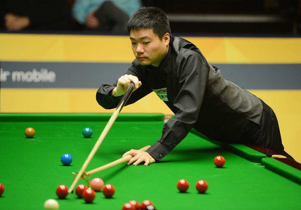 赛场上的激 赛场上的激